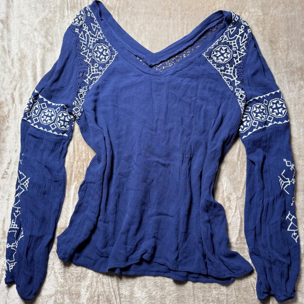 Mi Ami Embroidered Boho Lace Crochet
Long Sleeve Top Western Cowgirl Large